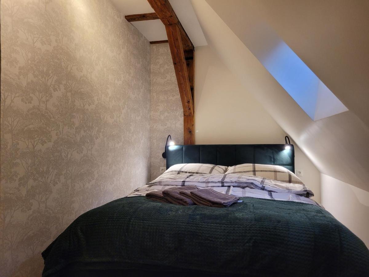 Apartamenty Komarno 46 Jacuzzi&Sauna Buitenkant foto