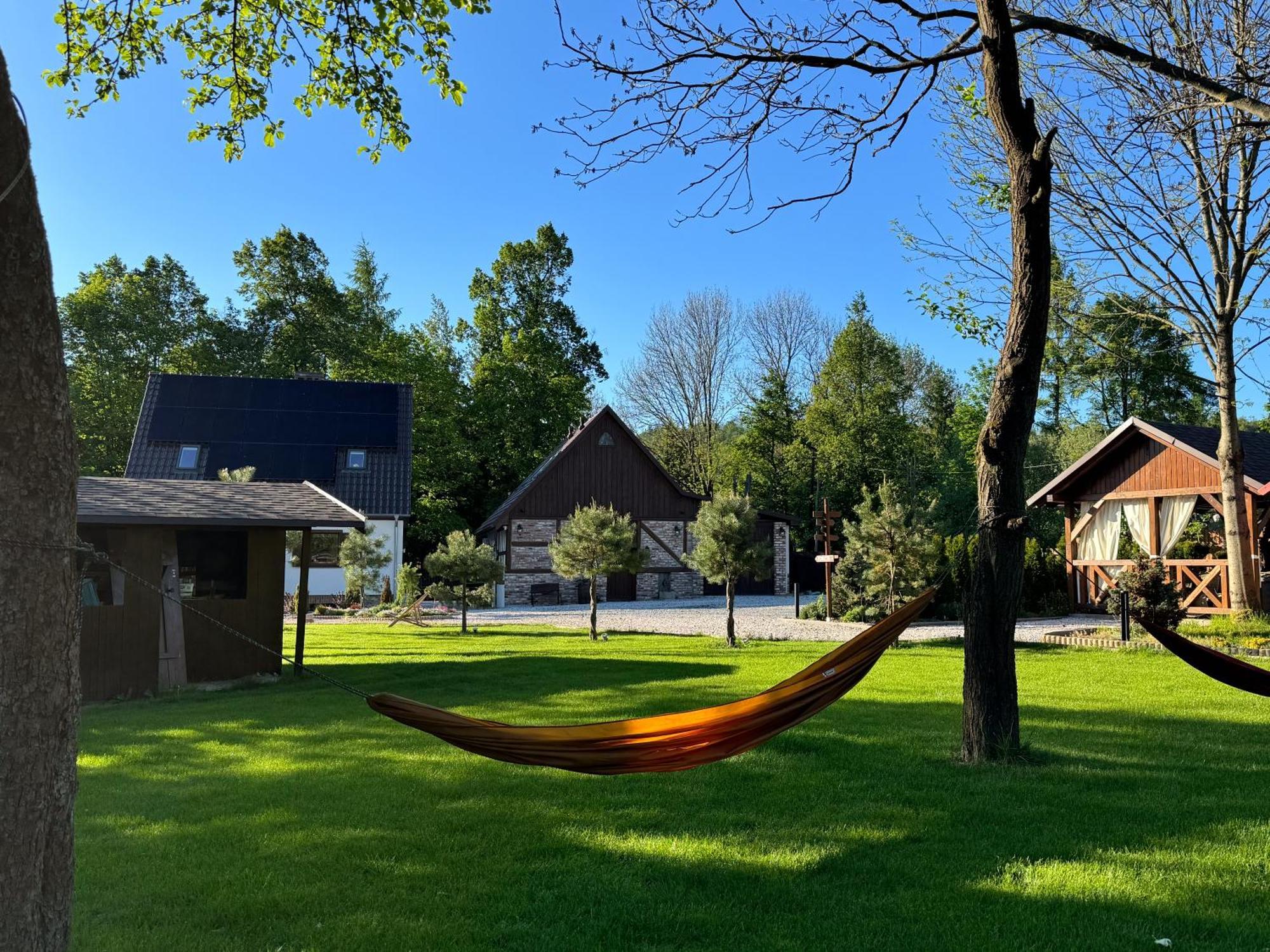 Apartamenty Komarno 46 Jacuzzi&Sauna Buitenkant foto