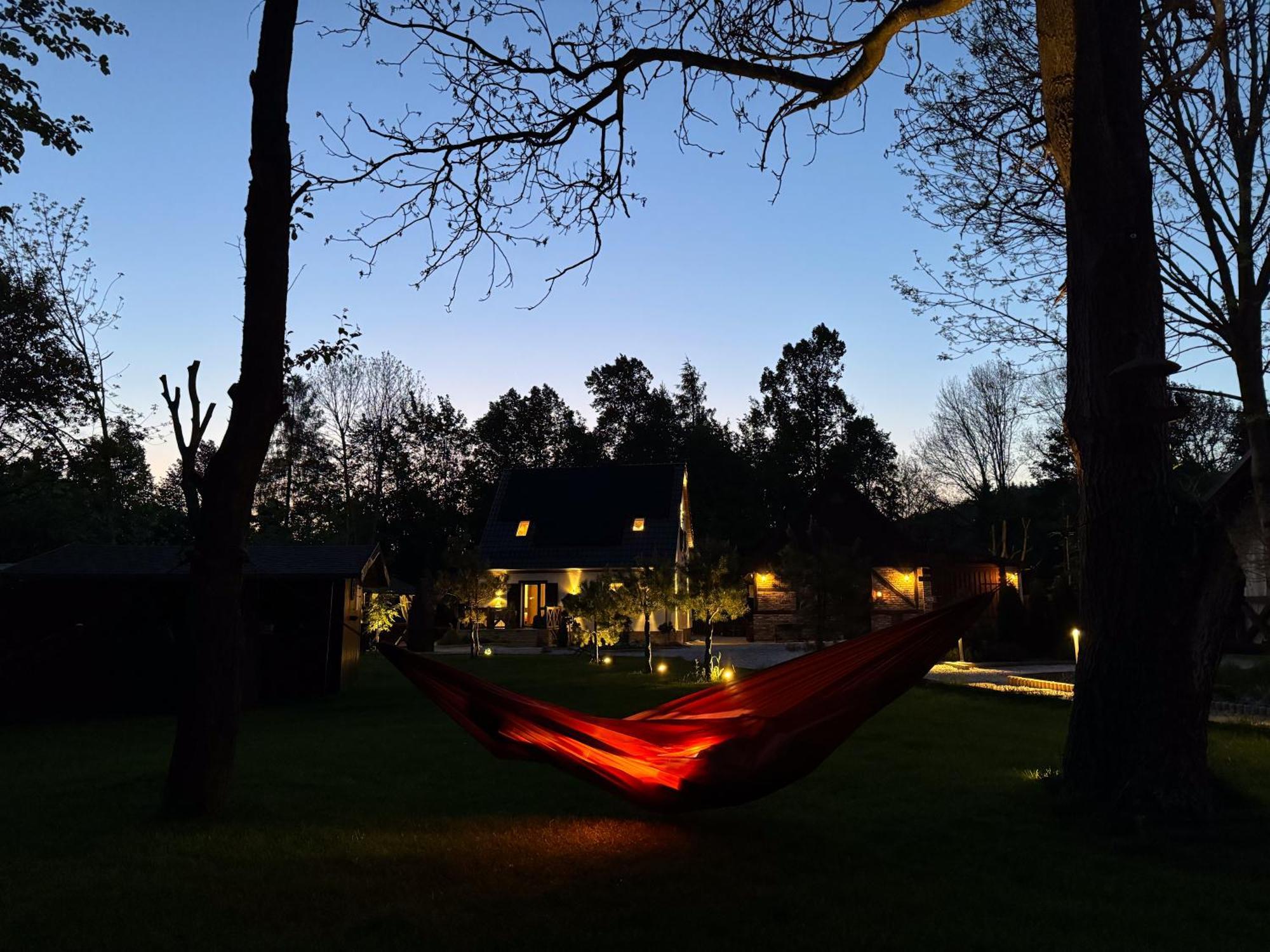Apartamenty Komarno 46 Jacuzzi&Sauna Buitenkant foto