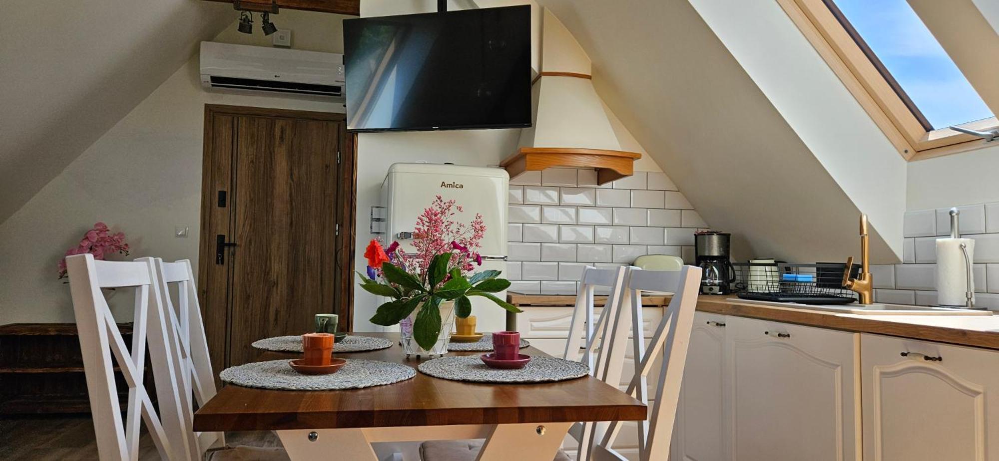 Apartamenty Komarno 46 Jacuzzi&Sauna Buitenkant foto