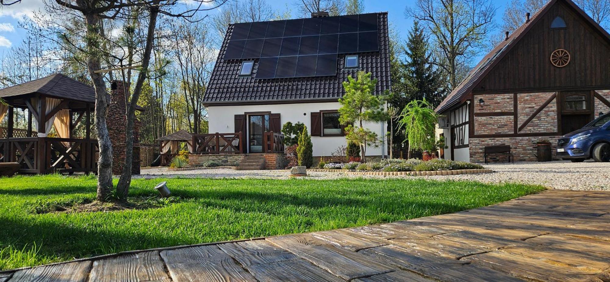 Apartamenty Komarno 46 Jacuzzi&Sauna Buitenkant foto