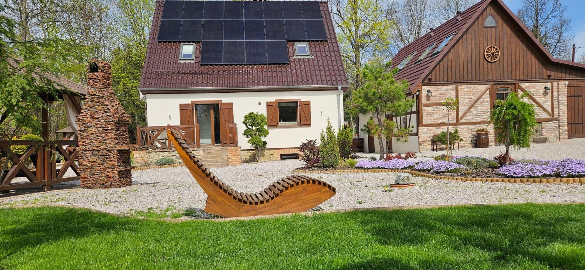 Apartamenty Komarno 46 Jacuzzi&Sauna Buitenkant foto